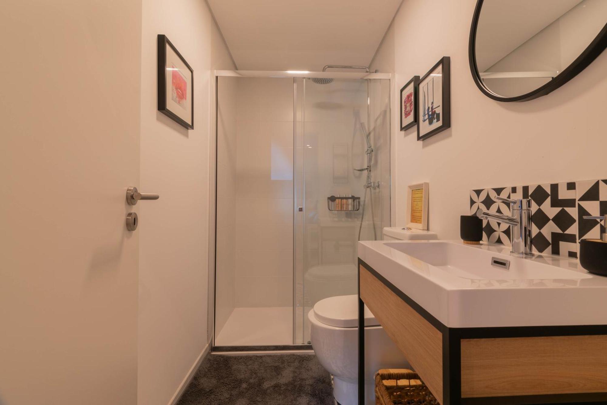 Bed and Breakfast 7Min To Uni Se-Velha - Ac - Work Desk - 300Mbs Wifi Coímbra Exterior foto
